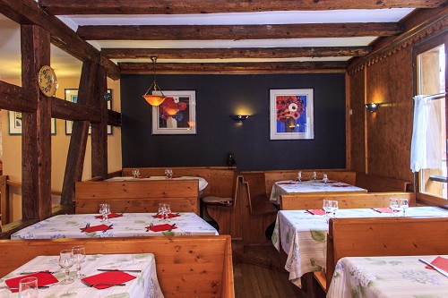 Un restaurant sur deux étages au cœur de Riquewihr